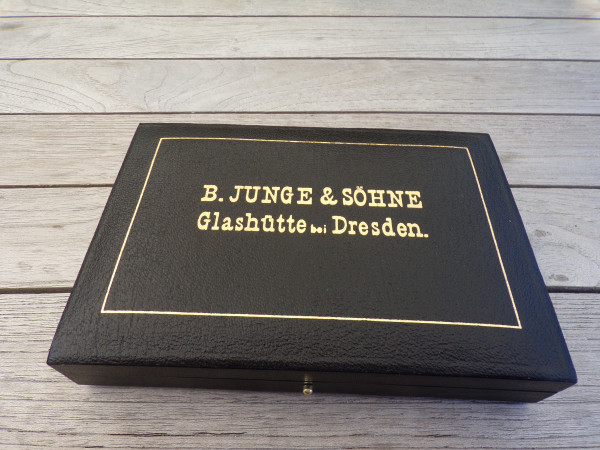 späteres B.Junge&Söhne Glashütte Taschenuhren Etui bis 52 mm